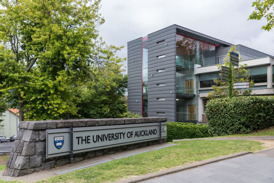 University Of Auckland City Campus Sign